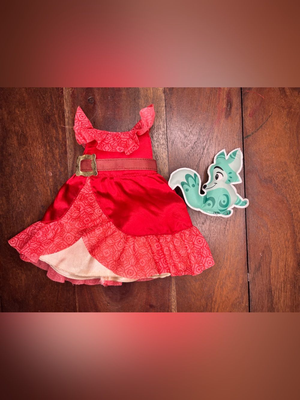 Disney Animators Elena of Avalor Dress and companion plush pet Zuzo